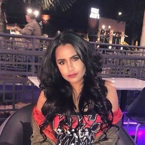 Meet your Posher, Abby